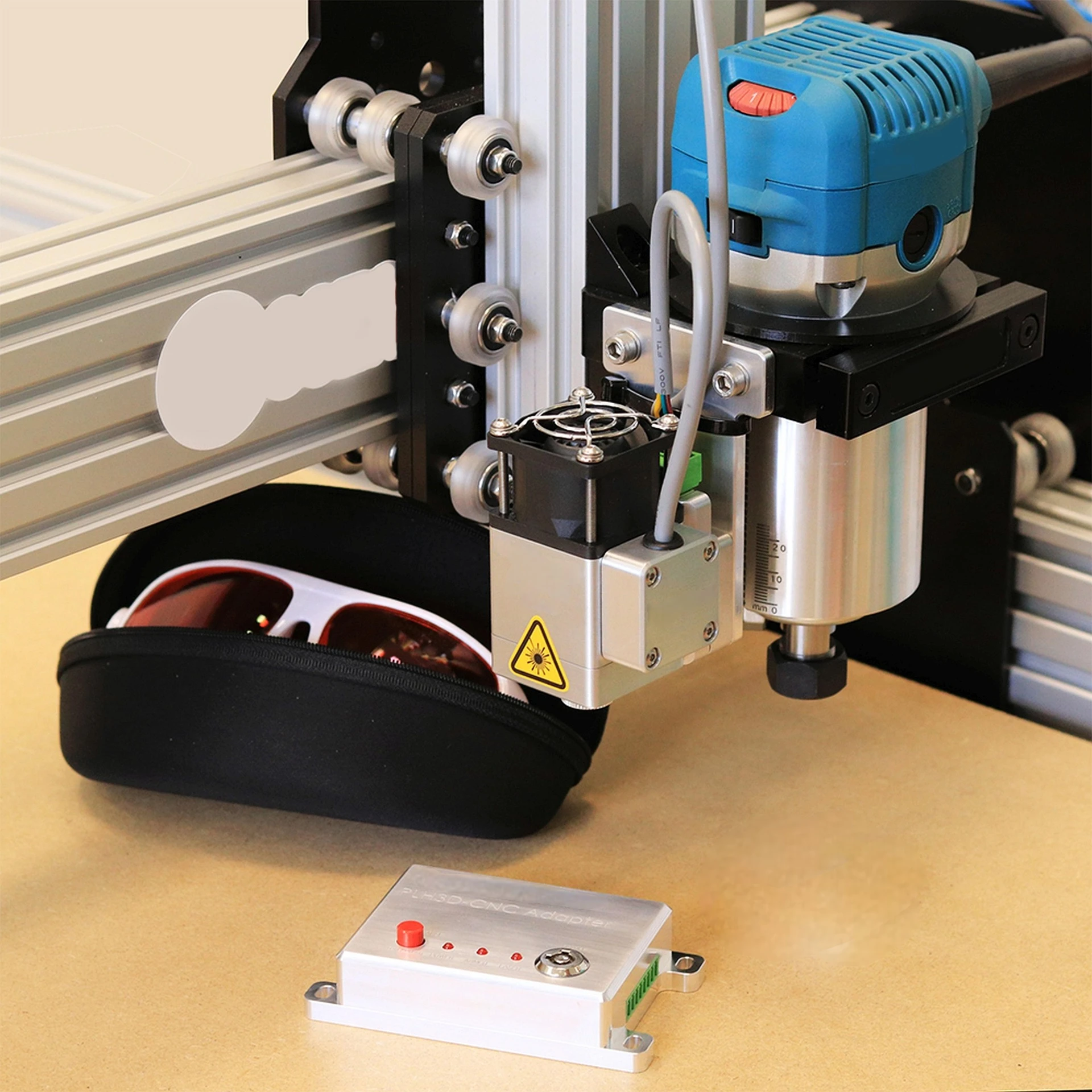 ¿Comprar Máquina Láser o Externalizar? La Pesadilla Oculta del Grabado