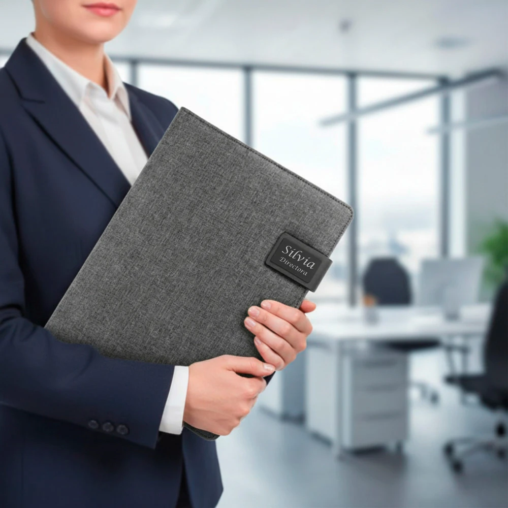 Portafolios de piel grabado con láser para oficina